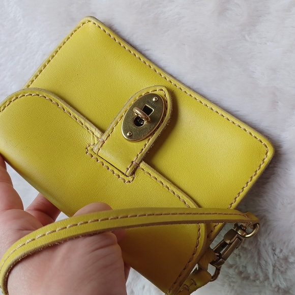 Fossil  clutch/ wallet